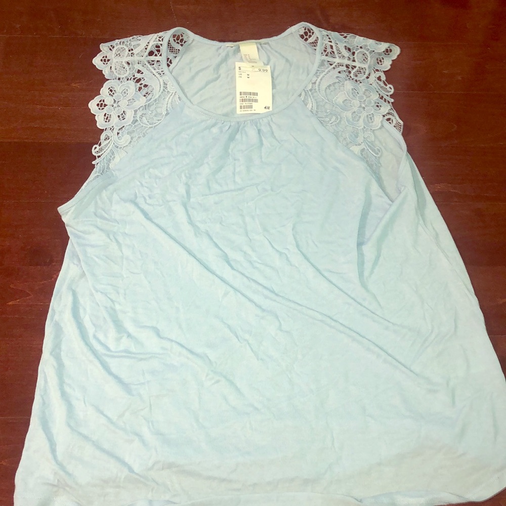H&M blue T-shirt